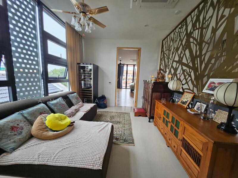 Cheap Multi-Generational Detached In Bedok/Upp Changi Vicinity! Detached House For Sale at S$ 10,249,999 | PropertyGuru Singapore