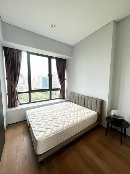 For Rent - OUE Twin Peaks