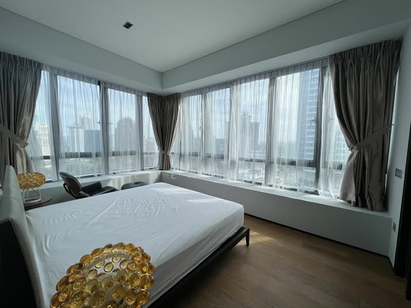 For Rent - OUE Twin Peaks