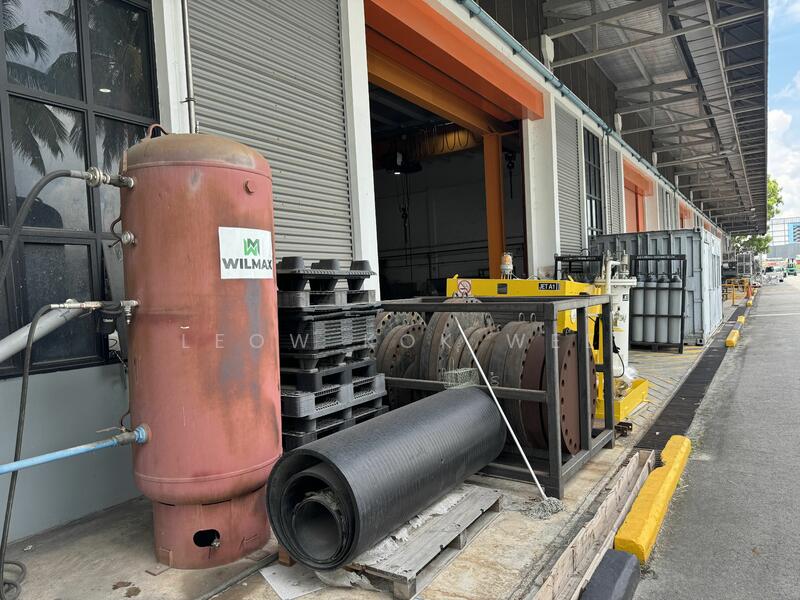 10m high Warehouse Oil gas & Marine Trade, Loyang, 13,000 sqft, Warehouse For Rent, by Leow Kok Wee, 25333085 - CommercialGuru.com.sg