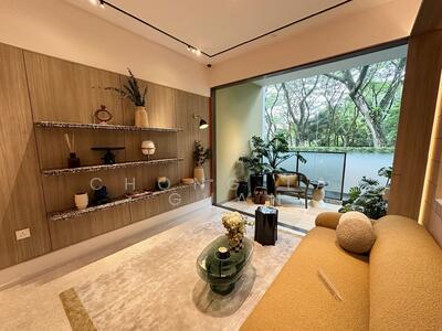 For Sale - Pinetree Hill