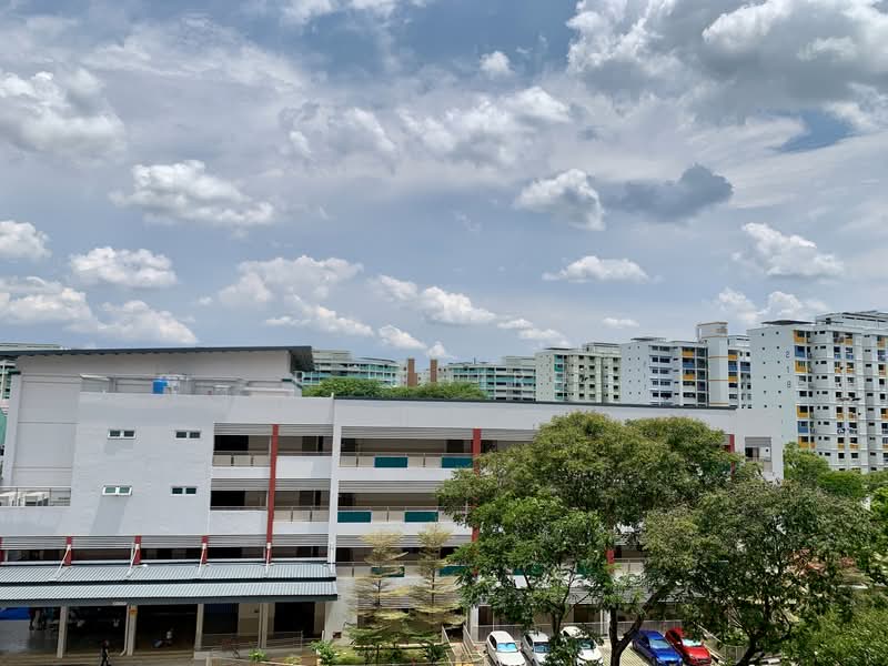 For Sale - 231 Yishun Street 21