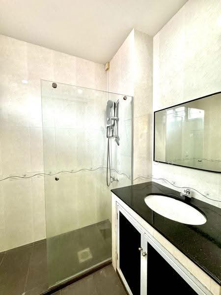 17 Tai Keng Terrace, Tai Keng Terrace, Hougang / Punggol / Sengkang, 4 Bedrooms, 2,900 sqft, Terraced House For Rent, by Jessica Soo, 25333784 - PropertyGuru.com.sg