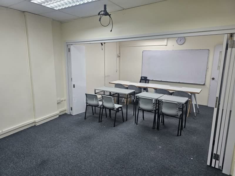 Goldhill Plaza, 1 Goldhill Plaza, 1,240 sqft, Office For Rent, by Yuli Tay YL, 25334108 - CommercialGuru.com.sg