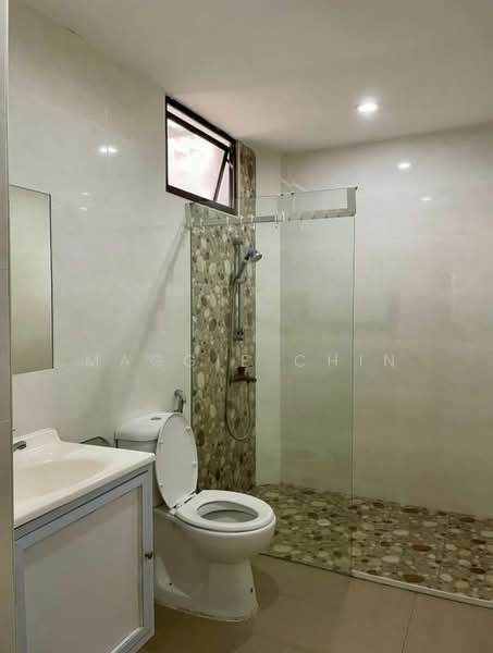 Cashew Heights, 99 Cashew Road, Room Rental, 350 sqft, Condominium For Rent, by Maggie Chin, 25334149 - PropertyGuru.com.sg