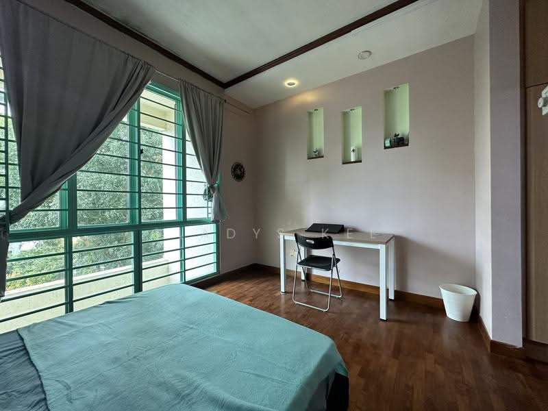 Hazel Park Condo, 15 Hazel Park Condo, Dairy Farm / Bukit Panjang / Choa Chu Kang, Room Rental, 150 sqft, Condominium For Rent, by Gladys Kee, 25334249 - PropertyGuru.com.sg