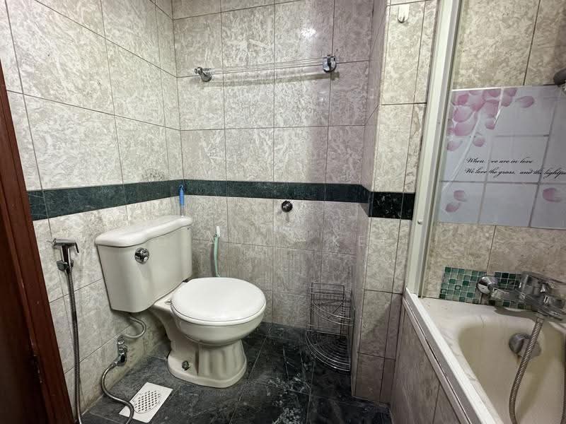 Hazel Park Condo, 15 Hazel Park Condo, Dairy Farm / Bukit Panjang / Choa Chu Kang, Room Rental, 150 sqft, Condominium For Rent, by Gladys Kee, 25334249 - PropertyGuru.com.sg