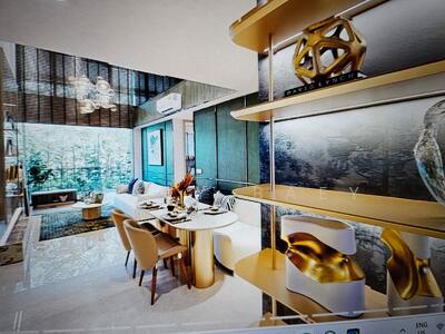 For Sale - Pinetree Hill