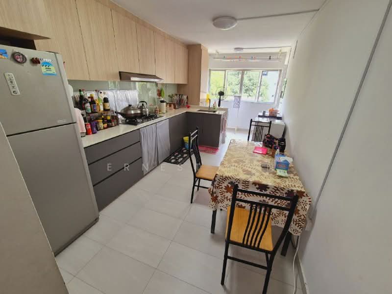 182 Ang Mo Kio Avenue 5, 182 Ang Mo Kio Avenue 5, Room Rental, 129 sqft, HDB Flat For Rent, by Ernest Goh, 25335580 - PropertyGuru.com.sg