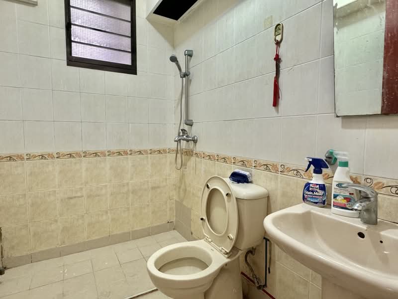 185 Bedok North Road, 185 Bedok North Road, 3 Bedrooms, 990 sqft, HDB Flat For Rent, by Isabel S, 25335604 - PropertyGuru.com.sg