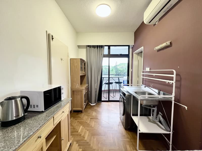 Mandarin Gardens, 5 Siglap Road, Room Rental, 300 sqft, Condominium For Rent, by Elizabeth Mok, 25335750 - PropertyGuru.com.sg