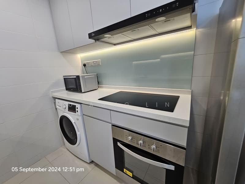 One-North Residences, 7 One-North Gateway, 1 Bedroom, 592 sqft, Apartment For Rent, by U Aung Lin, 25336388 - PropertyGuru.com.sg