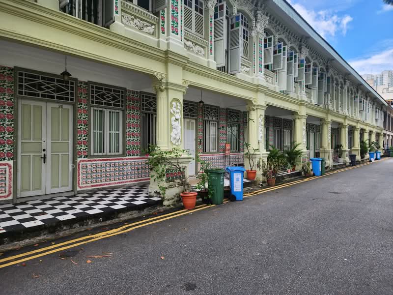 26 Petain Road, , 2 Bedrooms, 1,900 sqft, Shophouse For Rent, by Phua Wee Chuan, 25336407 - PropertyGuru.com.sg