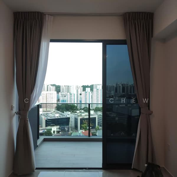 Stirling Residences, 21 Stirling Road, 2 Bedrooms, 678 sqft, Condominium For Rent, by Clement Chew, 25336600 - PropertyGuru.com.sg
