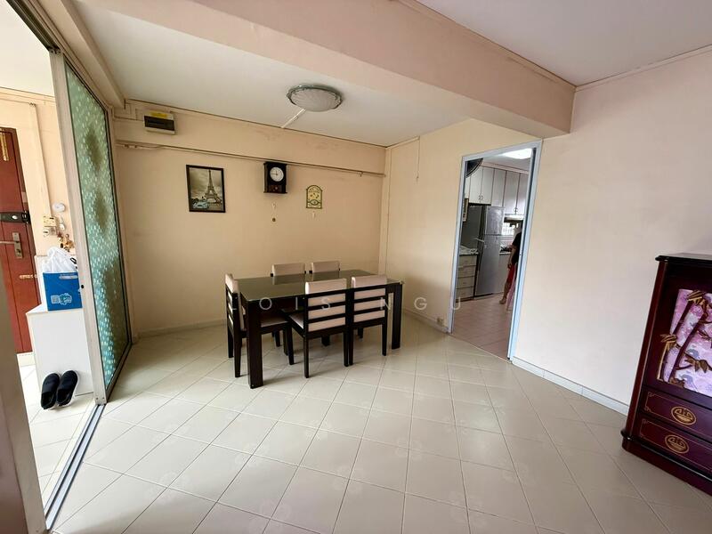 For Sale - 425 Tampines Street 41