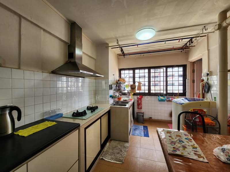 219 Ang Mo Kio Avenue 1, 219 Ang Mo Kio Avenue 1, Room Rental, 180 sqft, HDB Flat For Rent, by Rachel Koh, 25338239 - PropertyGuru.com.sg