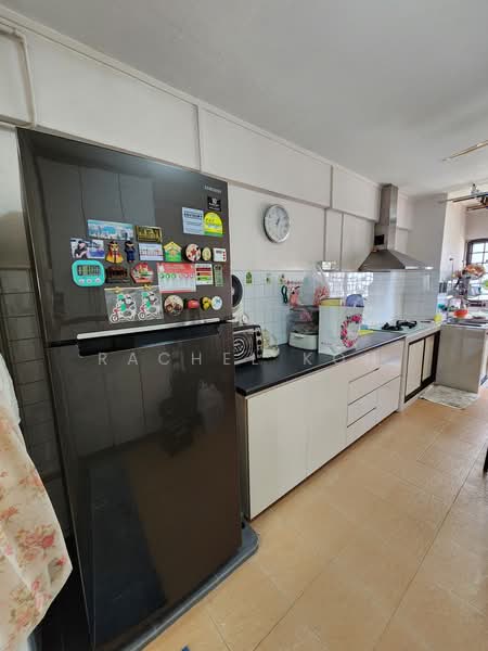 219 Ang Mo Kio Avenue 1, 219 Ang Mo Kio Avenue 1, Room Rental, 180 sqft, HDB Flat For Rent, by Rachel Koh, 25338239 - PropertyGuru.com.sg
