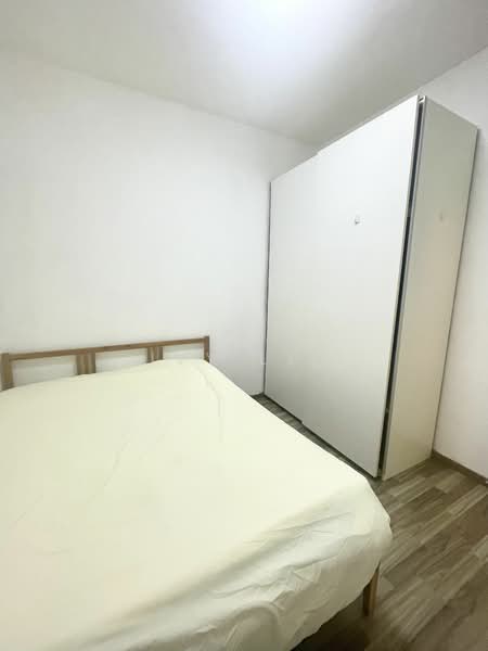 Novena Court, 2 Jalan Novena Barat, 1 Bedroom, 100 sqft, Apartment For Rent, by Ivy Lee, 25338275 - Big common room 1 - PropertyGuru.com.sg