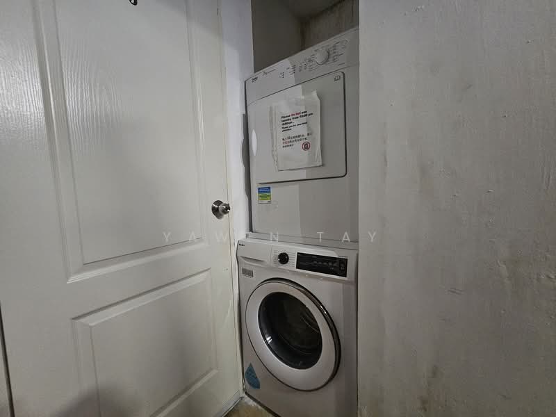 Aston Mansions (w Private Bathroom), Lor 42 Geylang, Room Rental, 150 sqft, Apartment For Rent, by YAWEN TAY, 25338390 - PropertyGuru.com.sg