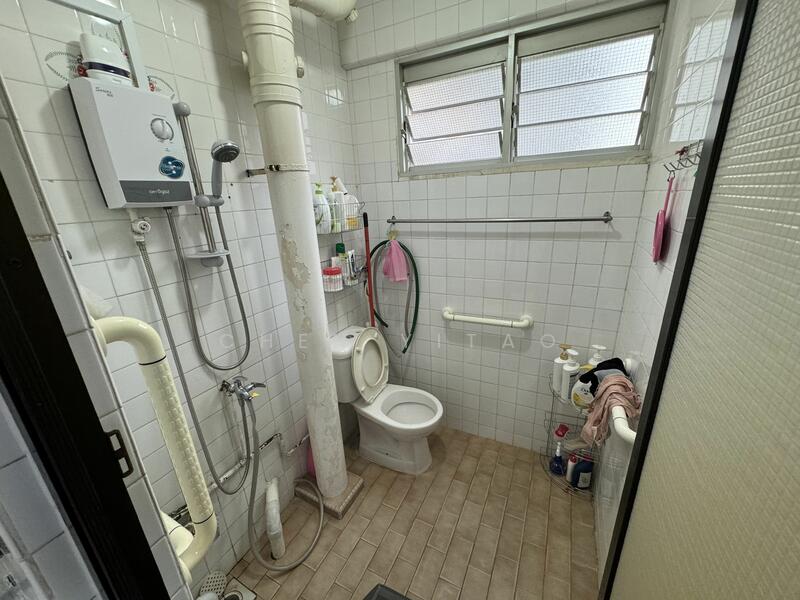 common toliet