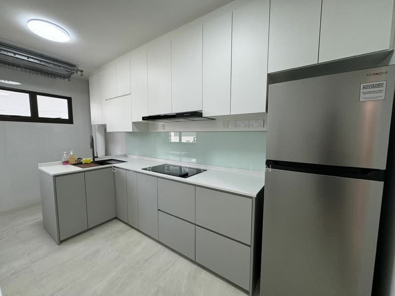 For Rent - 17 Dover Crescent