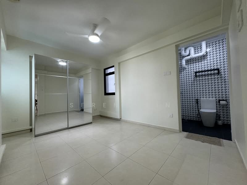 For Rent - 17 Dover Crescent