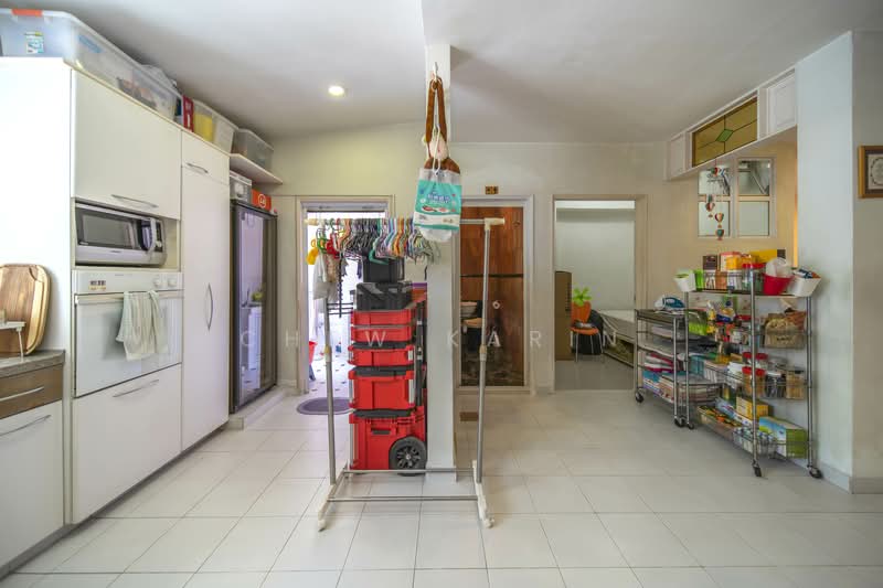 For Sale - 999 Yrs Landed Rare at Meragi Close Upper Changi Simei Inter-Terrace