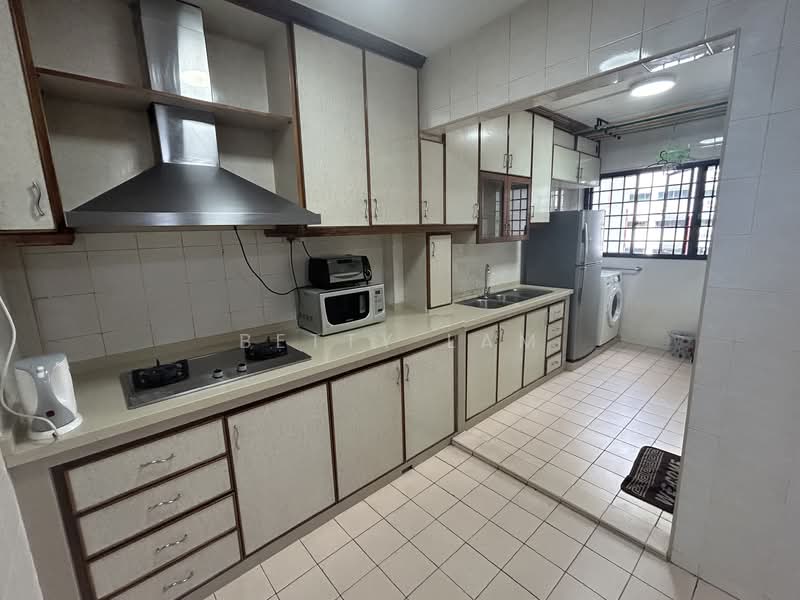 For Rent - 270 Toh Guan Road