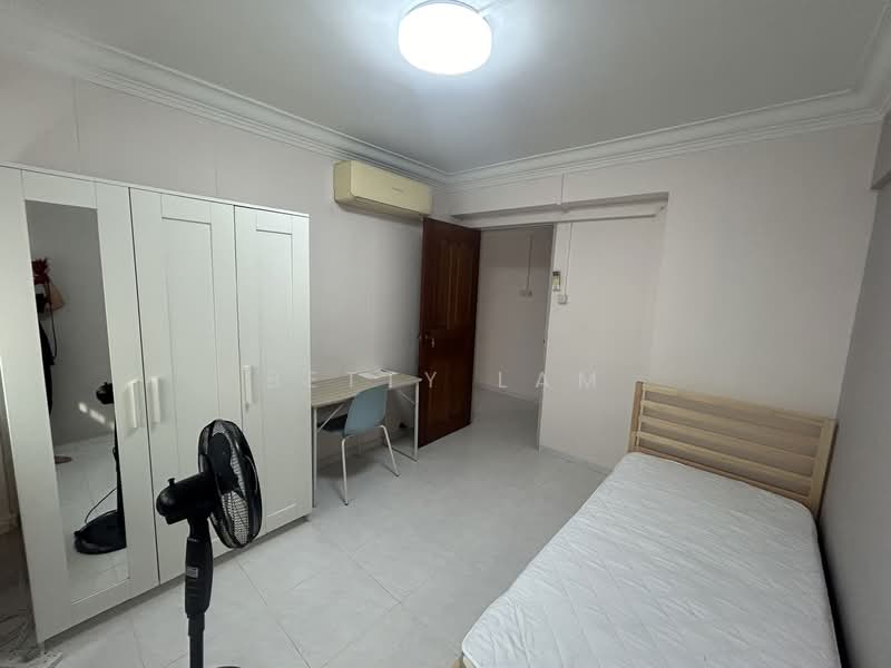 For Rent - 270 Toh Guan Road