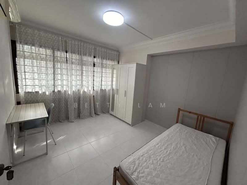 For Rent - 270 Toh Guan Road