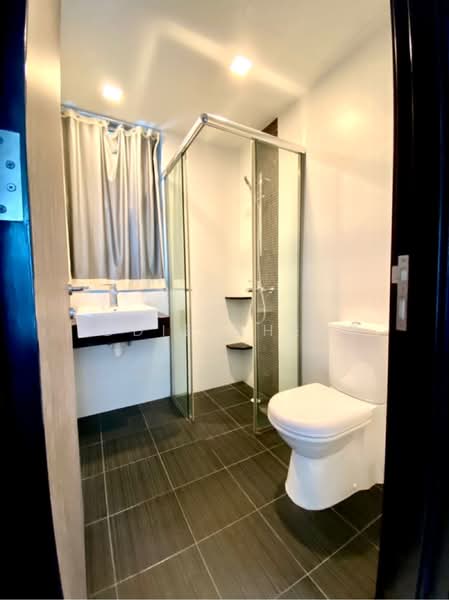 Zedge, 2 Akyab Road, 2 Bedrooms, 753 sqft, Condominium For Rent, by Eddie Cheng, 25339574 - PropertyGuru.com.sg