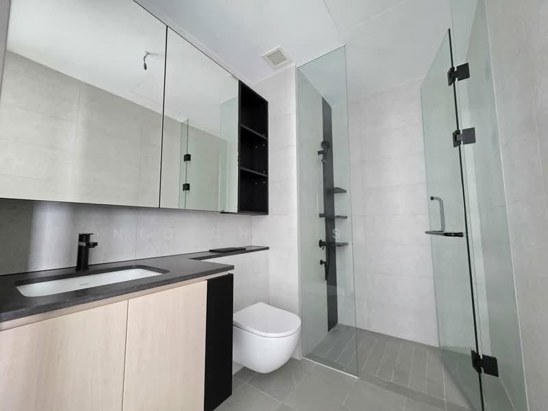Jervois Mansion Condominium For Sale at S$ 2,399,888 | PropertyGuru Singapore - Common Bathroom
