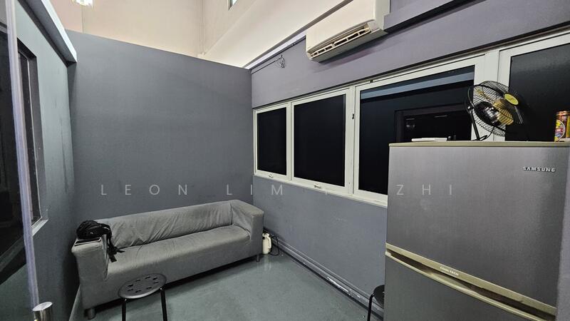 Pioneer Point, 5 Soon Lee Street, 969 sqft, Factory / Workshop (B2) For Sale, by Leon Lim Yu Zhi, 25340363 - CommercialGuru.com.sg
