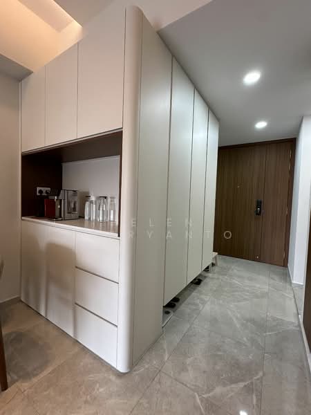 Stirling Residences, 21 Stirling Road, 2 Bedrooms, 657 sqft, Condominium For Rent, by Helen Herryanto, 25340660 - PropertyGuru.com.sg