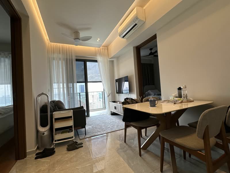 Stirling Residences, 21 Stirling Road, 2 Bedrooms, 657 sqft, Condominium For Rent, by Helen Herryanto, 25340660 - PropertyGuru.com.sg