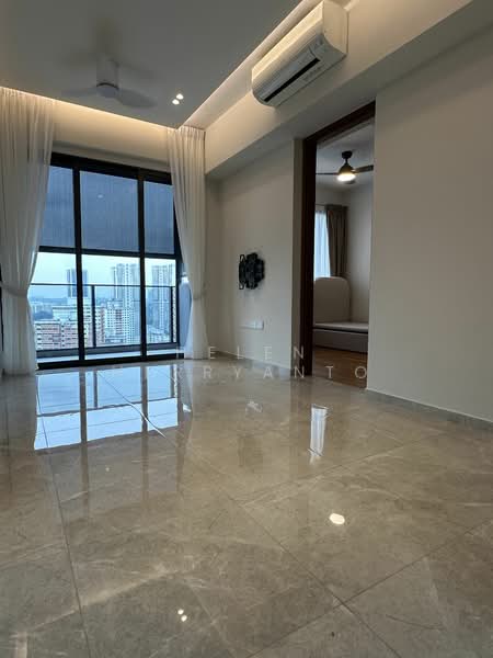 Stirling Residences, 21 Stirling Road, 2 Bedrooms, 657 sqft, Condominium For Rent, by Helen Herryanto, 25340660 - PropertyGuru.com.sg