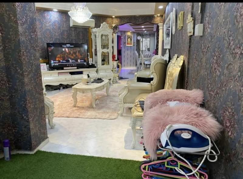 For Sale - 39 Cambridge Road