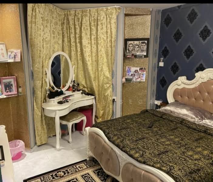 For Sale - 39 Cambridge Road