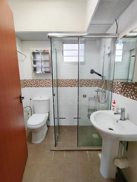 430C Fernvale Link, 430C Fernvale Link, Seletar / Yio Chu Kang, 2 Bedrooms, 721 sqft, HDB Flat For Rent, by Ashton Yong, 25341034 - PropertyGuru.com.sg