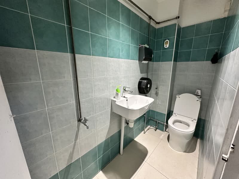 Telok Kurau Retail, Telok Kurau Road, 3,208 sqft, Other Retail For Rent, by Henry Tan, 25341121 - CommercialGuru.com.sg