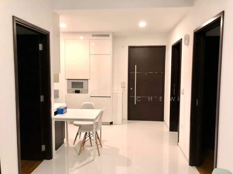 Eon Shenton, 70 Shenton Way, 2 Bedrooms, 538 sqft, Condominium For Rent, by Douglas Chew, 25341784 - PropertyGuru.com.sg