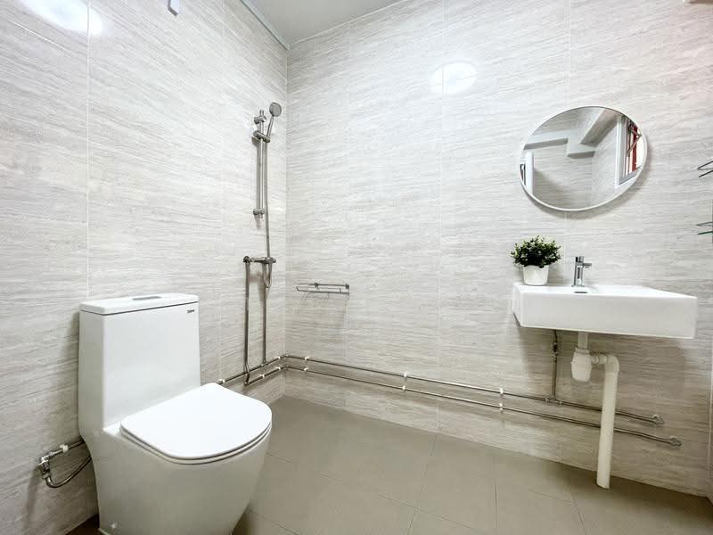 221 Hougang Street 21, 221 Hougang Street 21, Hougang / Punggol / Sengkang, 3 Bedrooms, 1,593 sqft, HDB Flat For Rent, by Thea Ng, 25341865 - PropertyGuru.com.sg