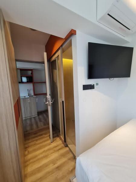 ❤️ Coliwoo - 450 Serangoon ❤️ 2 Bedroom unit !!, 450 Serangoon Road, Farrer Park / Serangoon Rd, 2 Bedrooms, 350 sqft, Walk-up Apartment For Rent, by Steve Voon, 25342012 - PropertyGuru.com.sg