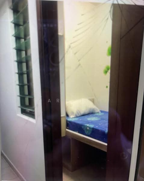 Palm Gardens, 3 Hong San Walk, Dairy Farm / Bukit Panjang / Choa Chu Kang, Room Rental, 90 sqft, Condominium For Rent, by Gary Loh, 25342813 - Bedroom - PropertyGuru.com.sg