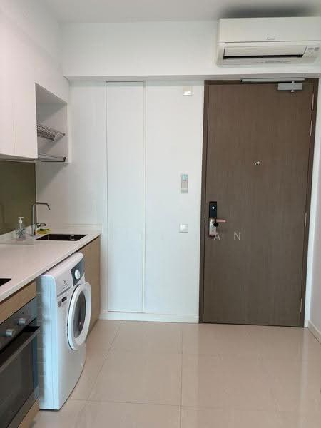 Treasure at Tampines, 57 Tampines Lane, Pasir Ris / Tampines, 2 Bedrooms, 678 sqft, Condominium For Rent, by Elaine Tan, 25342814 - Kitchen - PropertyGuru.com.sg