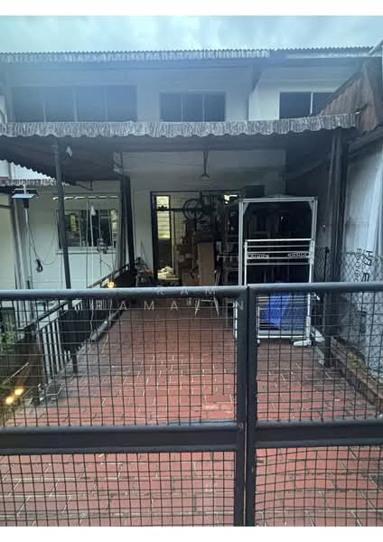 Teacher's Housing Estate, Tagore Avenue, 3 Bedrooms, 1,500 sqft, Terraced House For Rent, by Ram (Ramalingam), 25342861 - PropertyGuru.com.sg