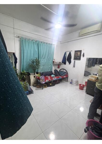 Teacher's Housing Estate, Tagore Avenue, 3 Bedrooms, 1,500 sqft, Terraced House For Rent, by Ram (Ramalingam), 25342861 - PropertyGuru.com.sg