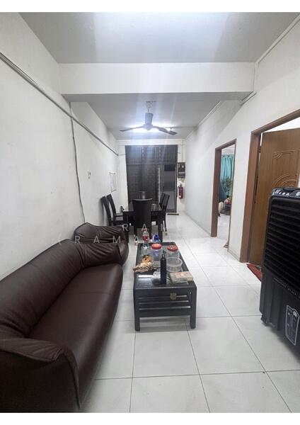 Teacher's Housing Estate, Tagore Avenue, 3 Bedrooms, 1,500 sqft, Terraced House For Rent, by Ram (Ramalingam), 25342861 - PropertyGuru.com.sg