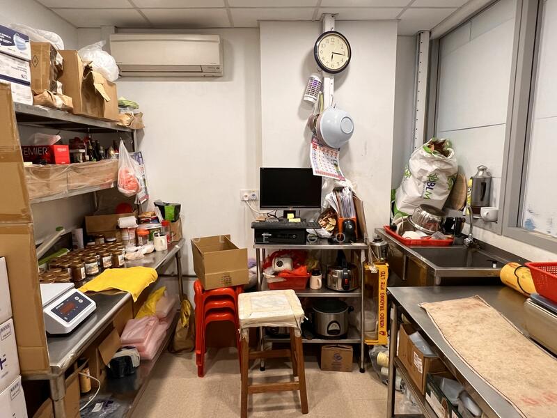 Mapex, 37 Jalan Pemimpin, 1,647 sqft, Light Industrial (B1) For Sale, by Julie Goh, 25343248 - CommercialGuru.com.sg