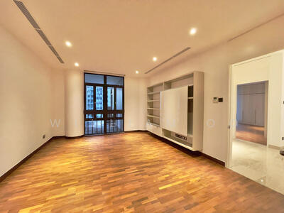 For Rent - The Colonnade